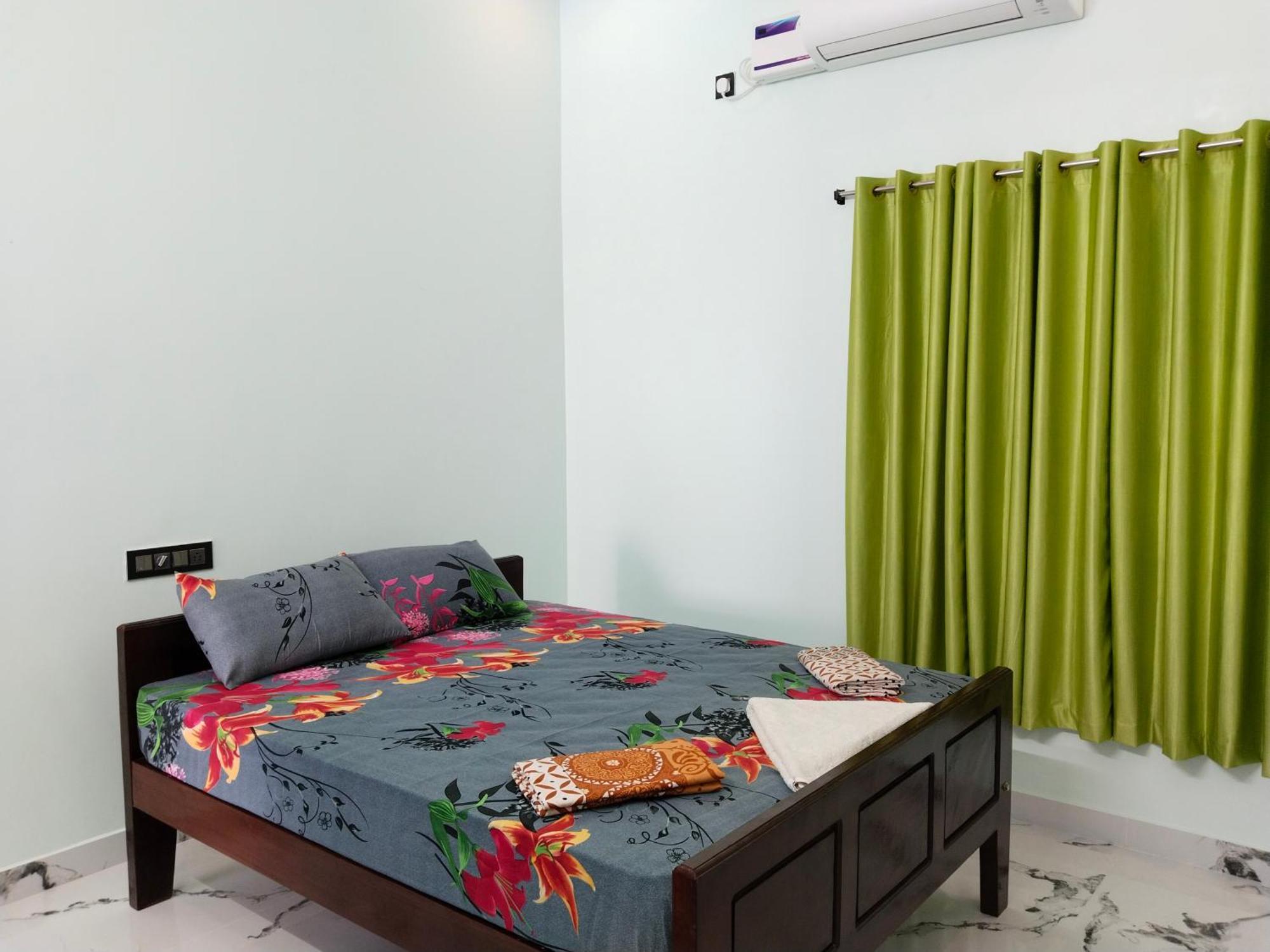 מלון קניאקומרי Vedhav Residency מראה חיצוני תמונה