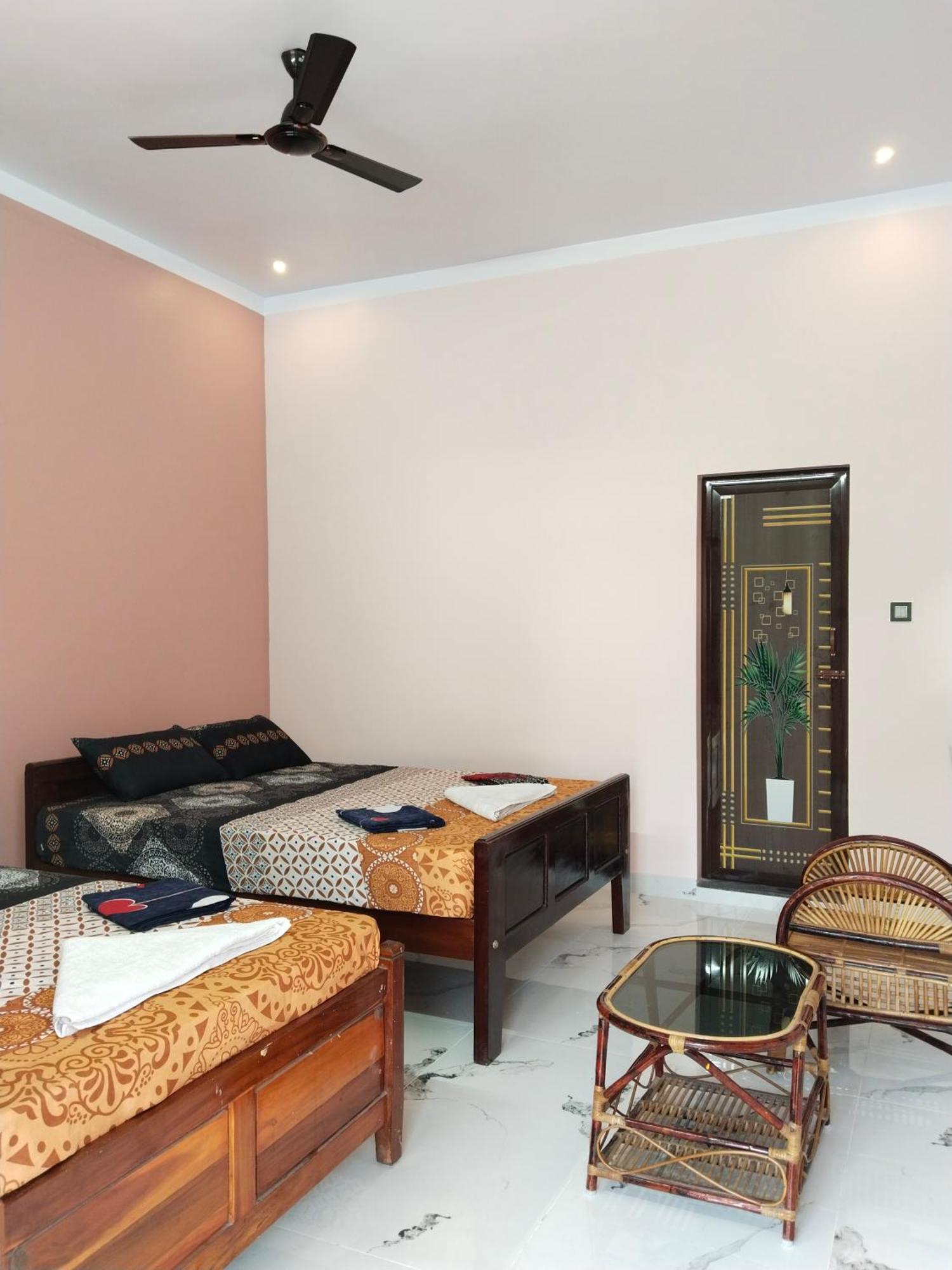 מלון קניאקומרי Vedhav Residency מראה חיצוני תמונה